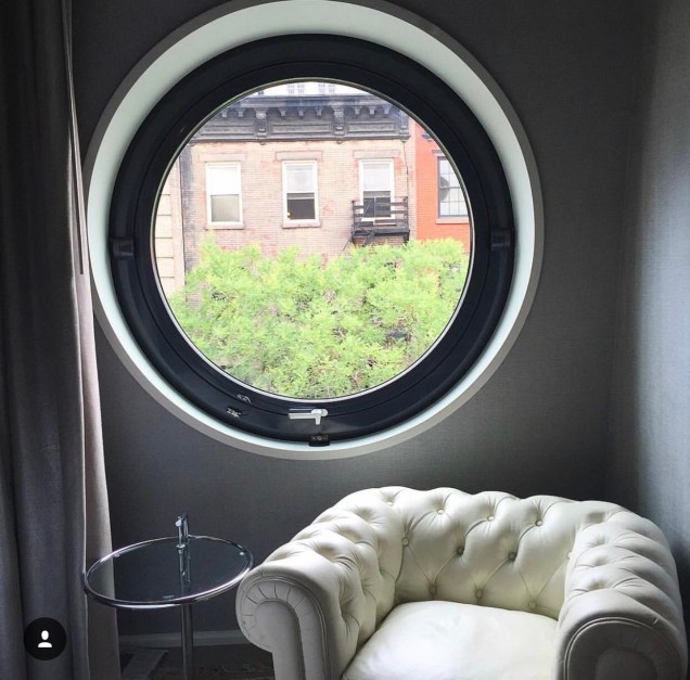 A14AD3C8-BFD2-41B0-8E2C-DF0676D36AE8